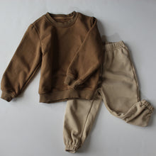 Load image into Gallery viewer, THE TRACKSUIT TOP - CHOCOLATE